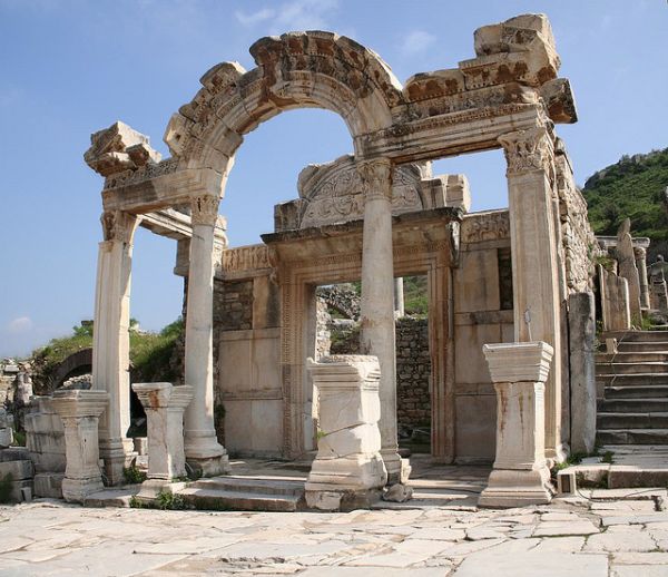 Temple of Hadrian 6