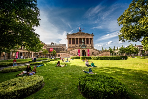 Fotolia 58001925 Subscription Monthly M Museum Island