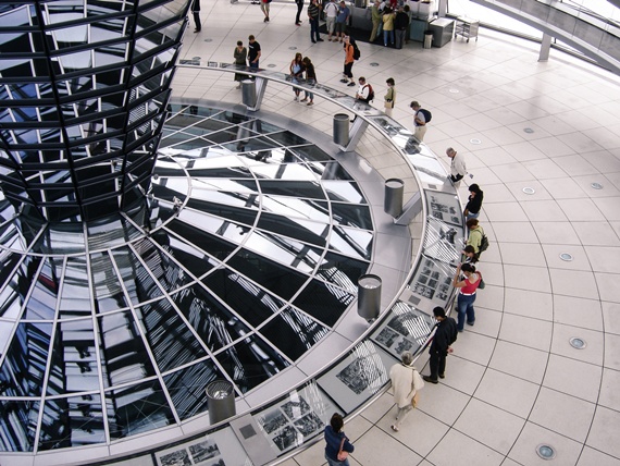 Fotolia 62212033 Subscription Monthly M reichstag dome1 