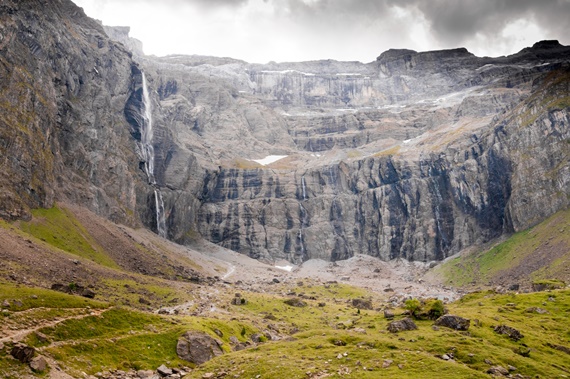 Fotolia 68599952 Subscription Monthly M cascada Gavarnie franta 