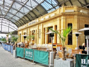 Atmosfera din gara din Windsor 300x225 