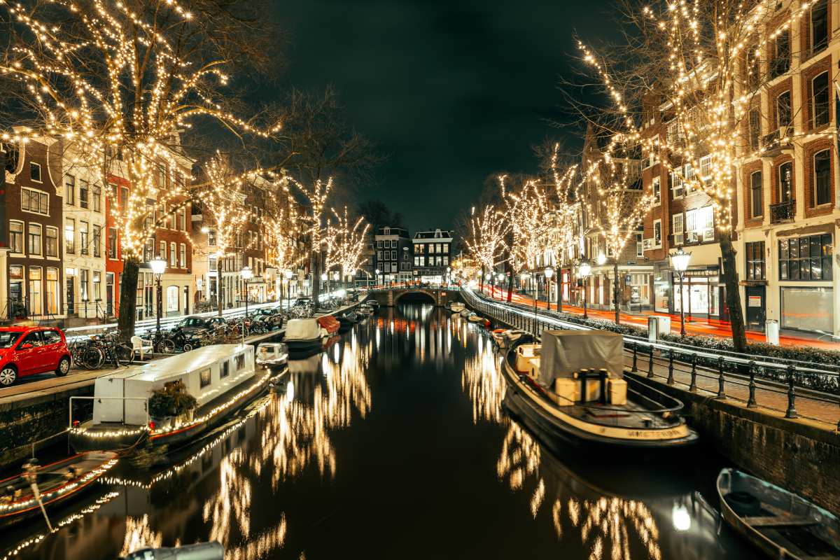 amsterdam winter view