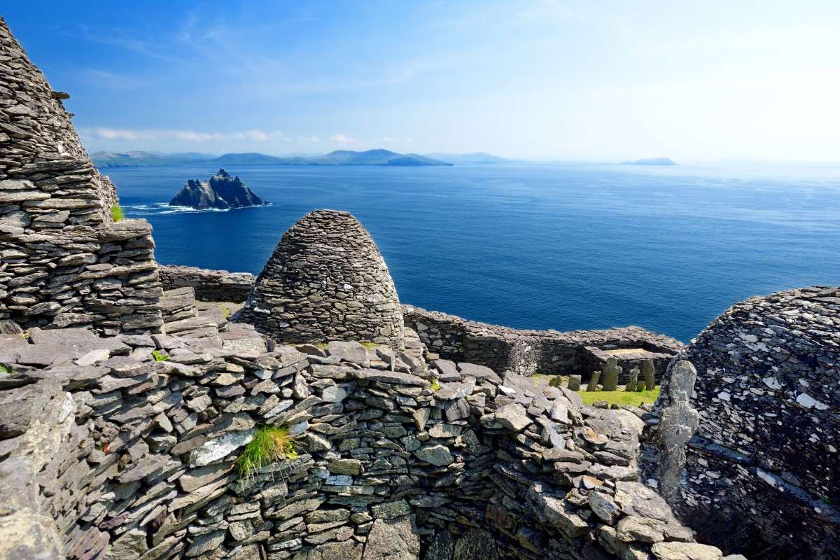 skellig michael old hermitages 