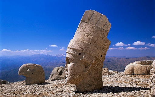 Góra Nemrut Turcja UNESCO.jpg