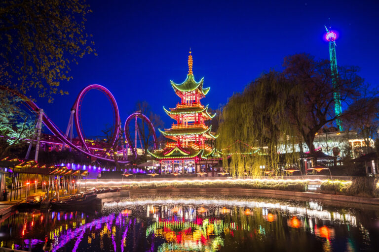 Tivoli gardens, Kopenhaga, Dania