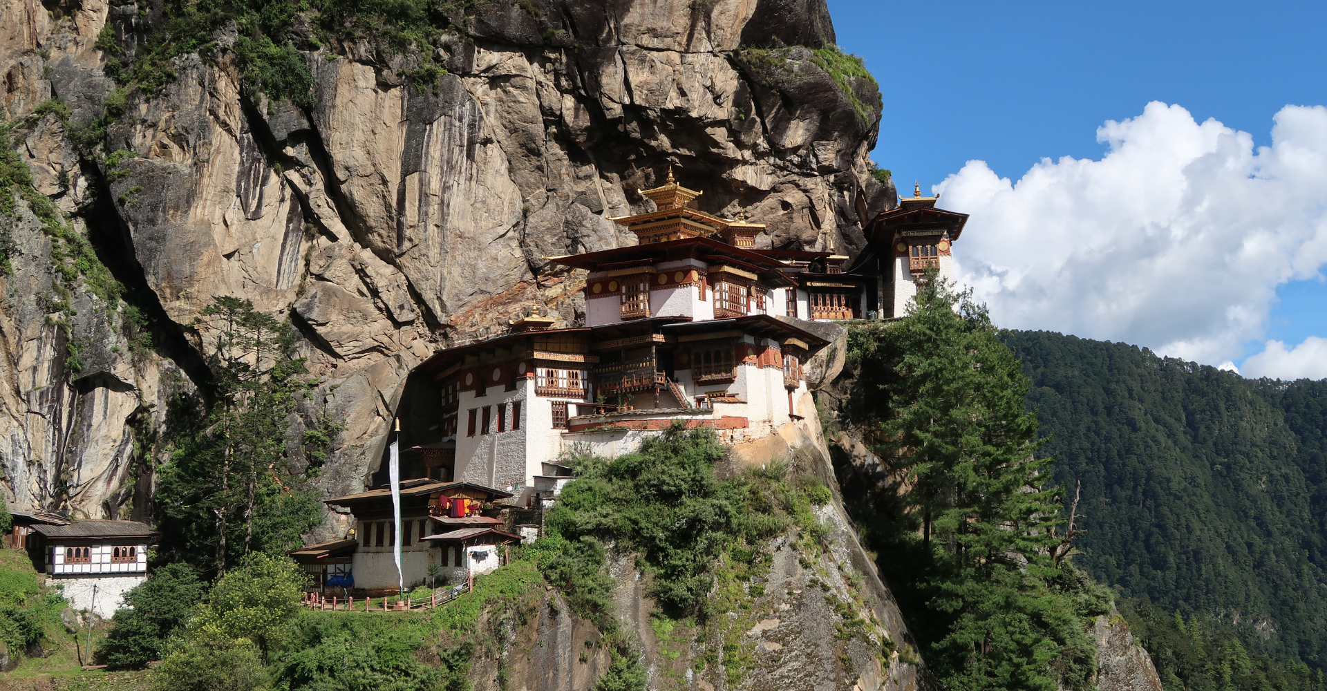 Bhutan [c] dr Szymon Żyliński