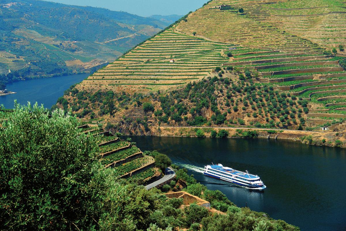 Dolina rzeki Duero © AT Porto and the North