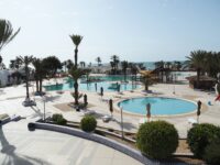 Hotel w Djerbie, Tunezja © Shutterstock