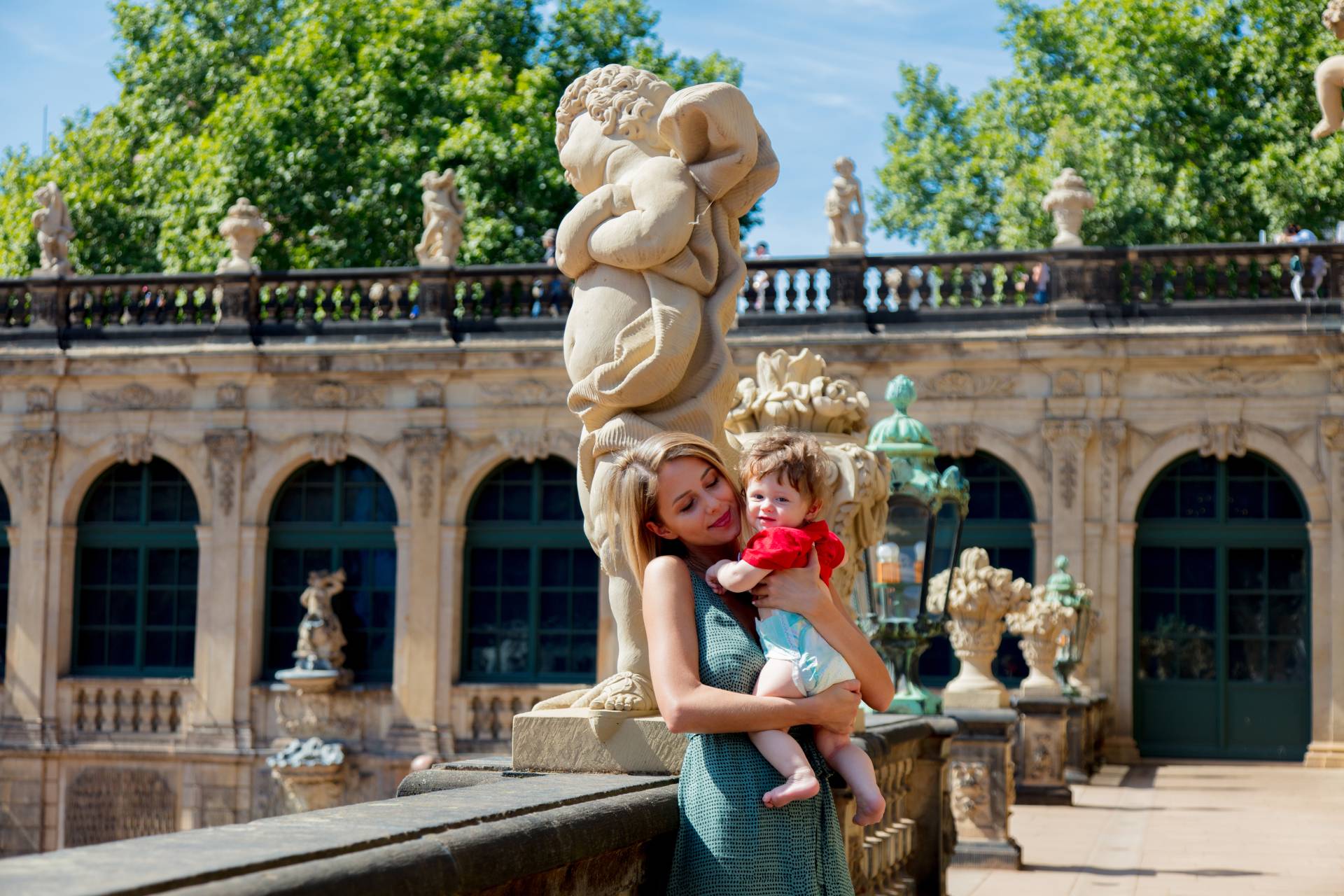Matka i dziecko w Dreźnie, Pałac Zwinger © Shutterstock