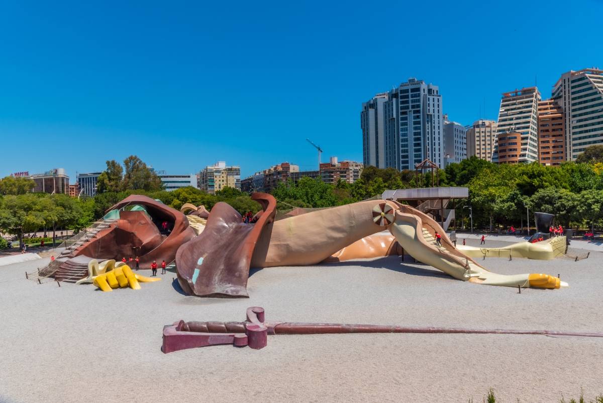 Park Guliwera w Walencji, w Hiszpanii © Shutterstock