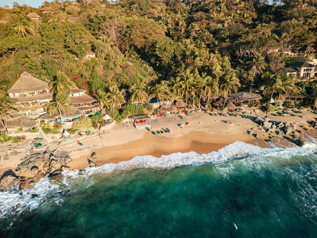 Playa Escondido w Sayulita, Meksyk © Shutterstock