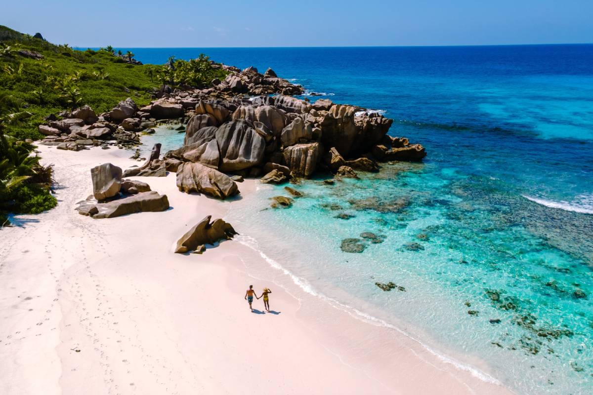 Plaża Anse Cocos, La Digue, Seszele © Shutterstock
