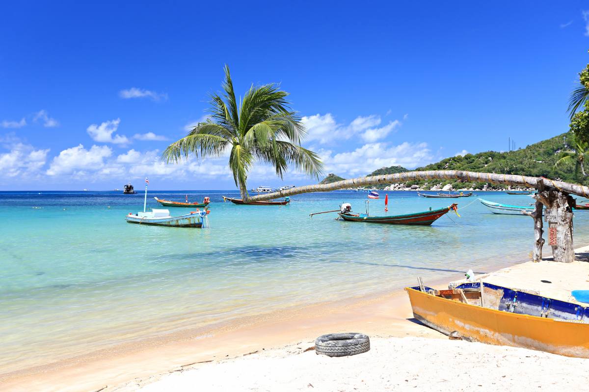 Plaża Had Sairee na wyspie Koh Tao w prowincji Surat Thani, Tajlandia © Shutterstock