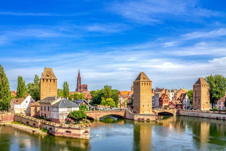 Stare miasto, Strasburg, Francja © Shutterstock
