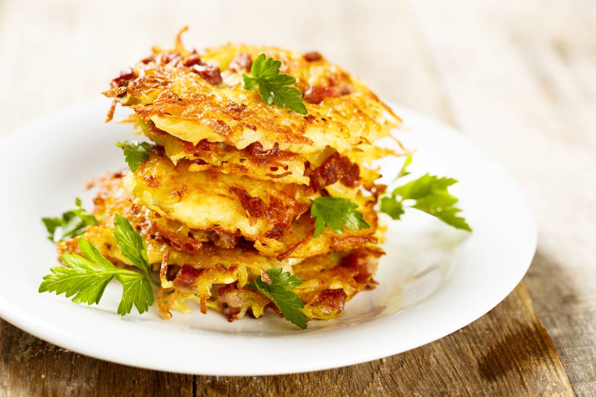 Szwajcarskie rösti z szynką © Shutterstock