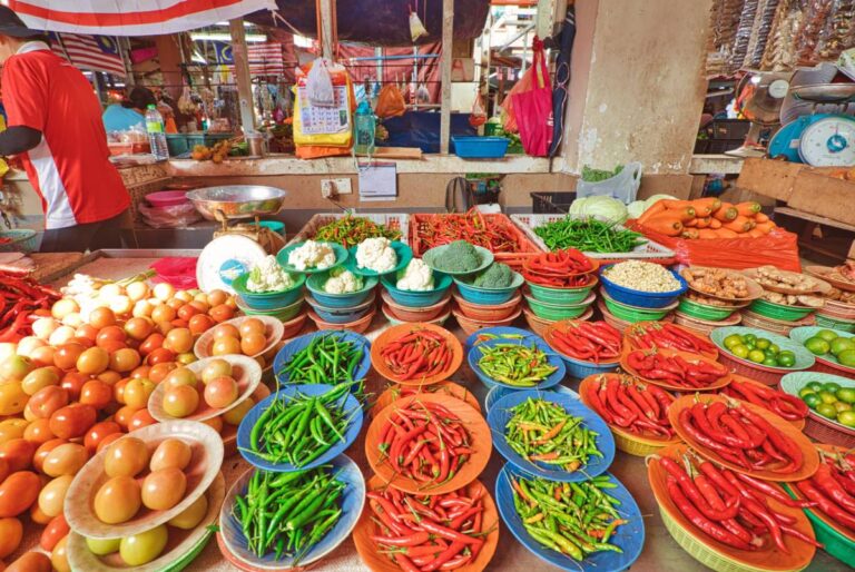 Targ Chow Kit w Kuala Lumpur, Malezja © Shutterstock