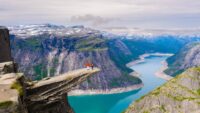 Urwisko w Trolltunga, Norwegia © Shutterstock