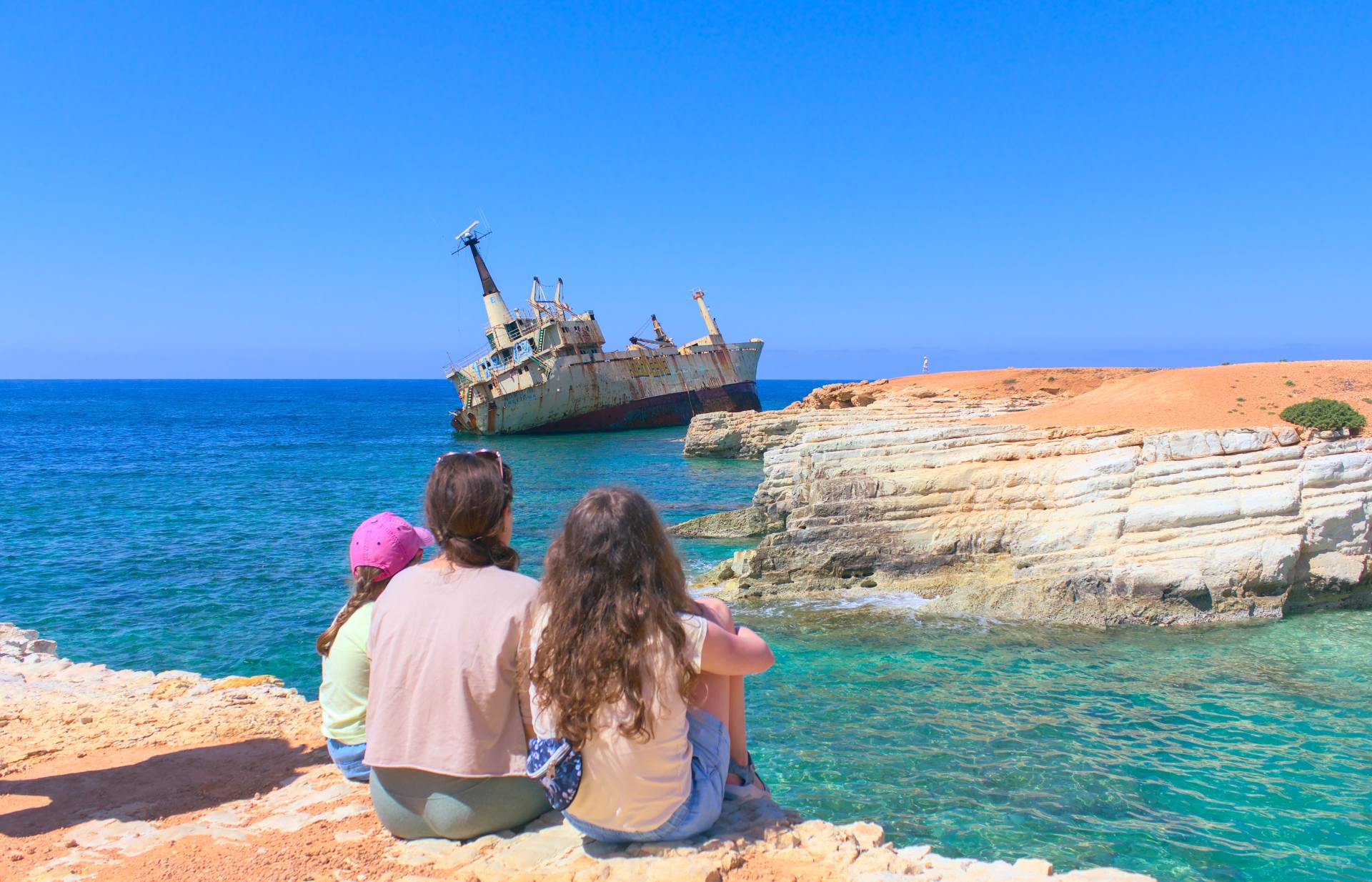 Wrak statku Edro III w pobliżu wybrzeża Pafos, Cypr © Shutterstock