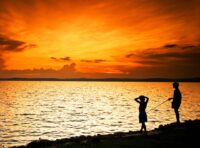 Zachód słońca nad jeziorem Balaton na Węgrzech © Shutterstock