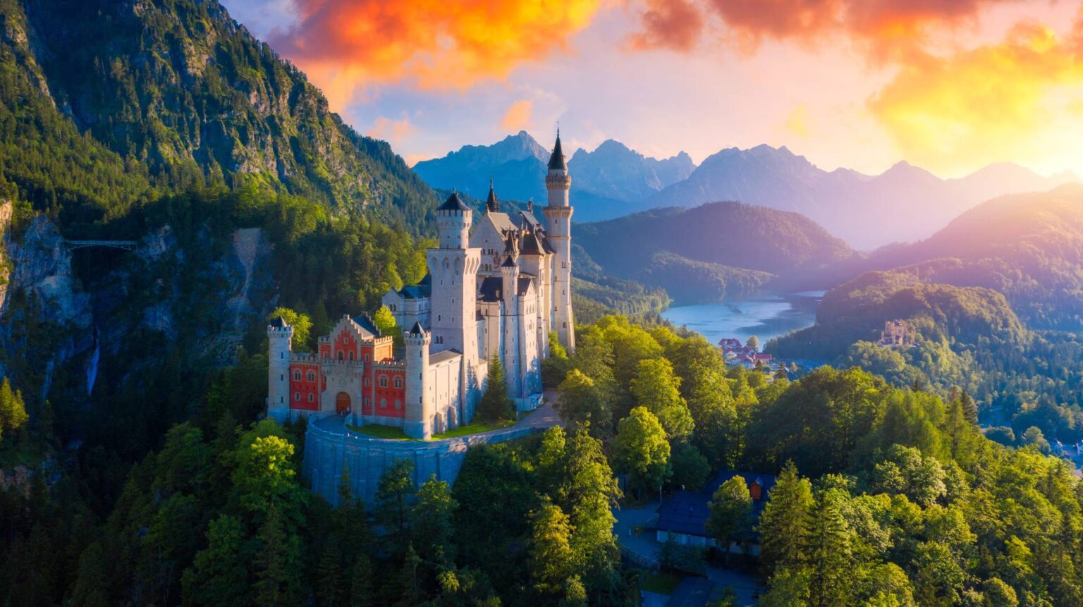 TOP 10 Najpi kniejszych Zamk w wiata Travel Talks By ESky pl top-10-najpi-kniejszych-zamk-w-wiata-travel-talks-by-esky-pl