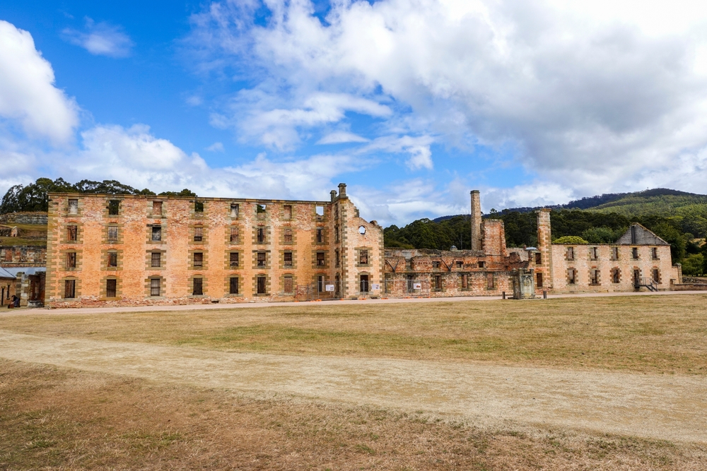 Ruiny dawnej osady karnej Port Arthur na Tasmanii w Australii