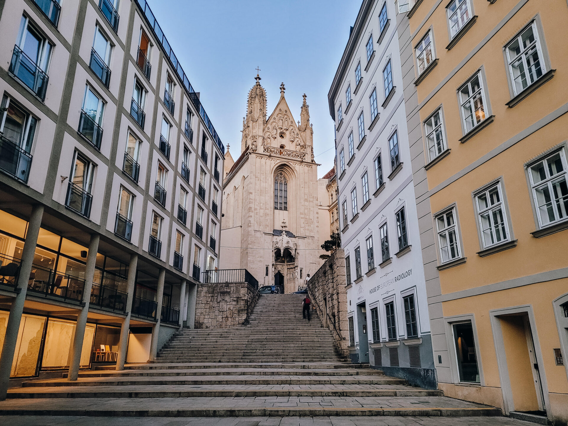 Lokacja z filmu Przed wschodem słońca. Weronika Szabelewska