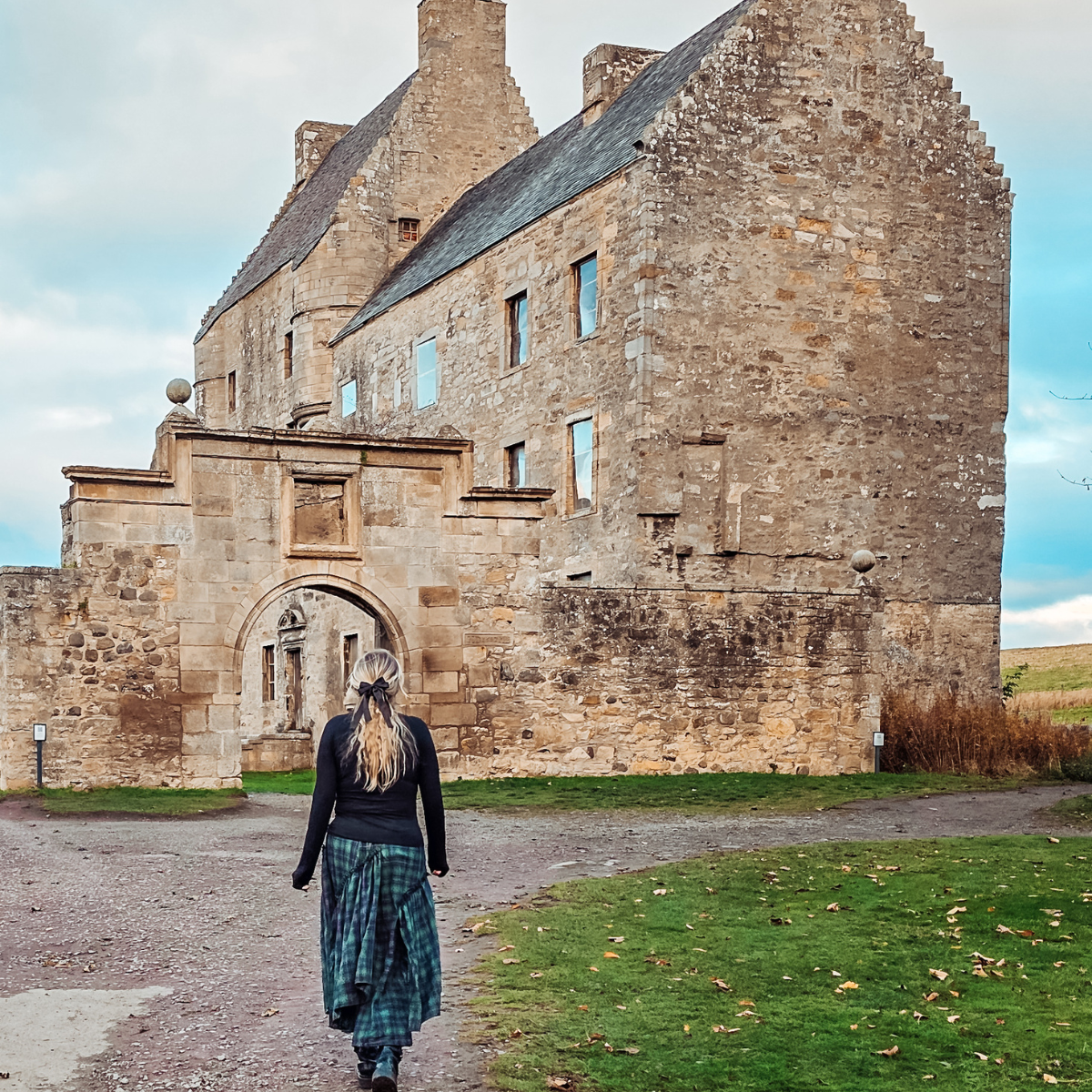 Weronika Szabelewska w podróży śladami filmowych bohaterów w Szkocji